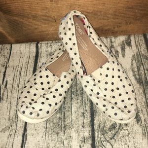 Toms Classic Polka Dot Slip-on Sneakers
